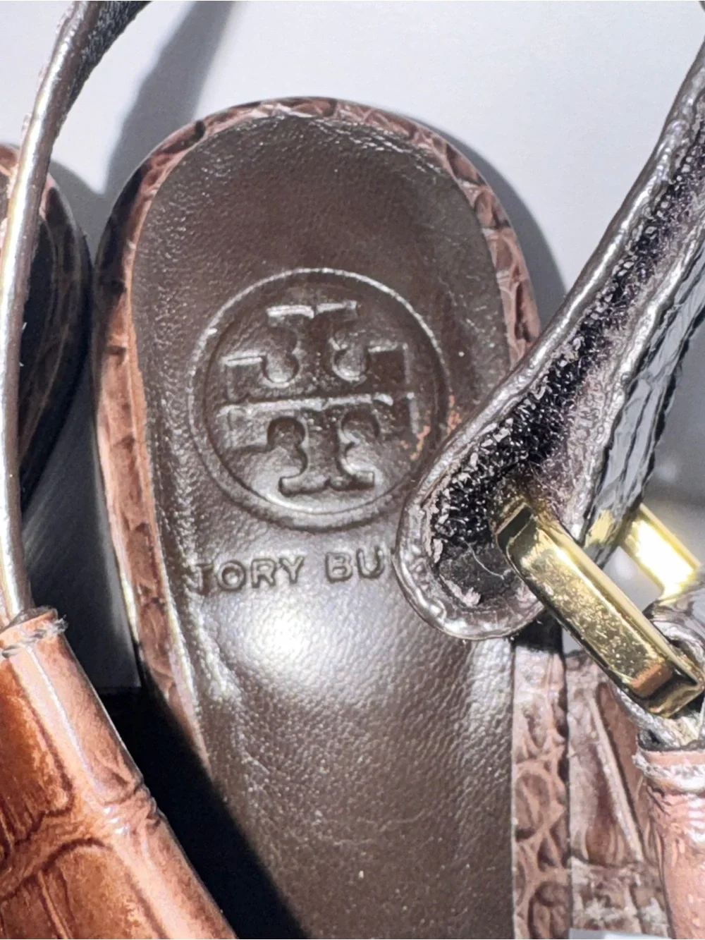 Tory Burch Brown Croc Embossed Leather Wedge Sandals Size 8